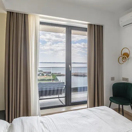 Апартаменты Sunsets At Verona Мамая