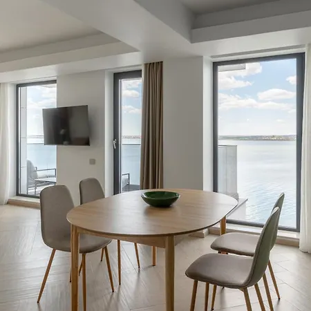 Sunsets At Verona Апартаменты Мамая